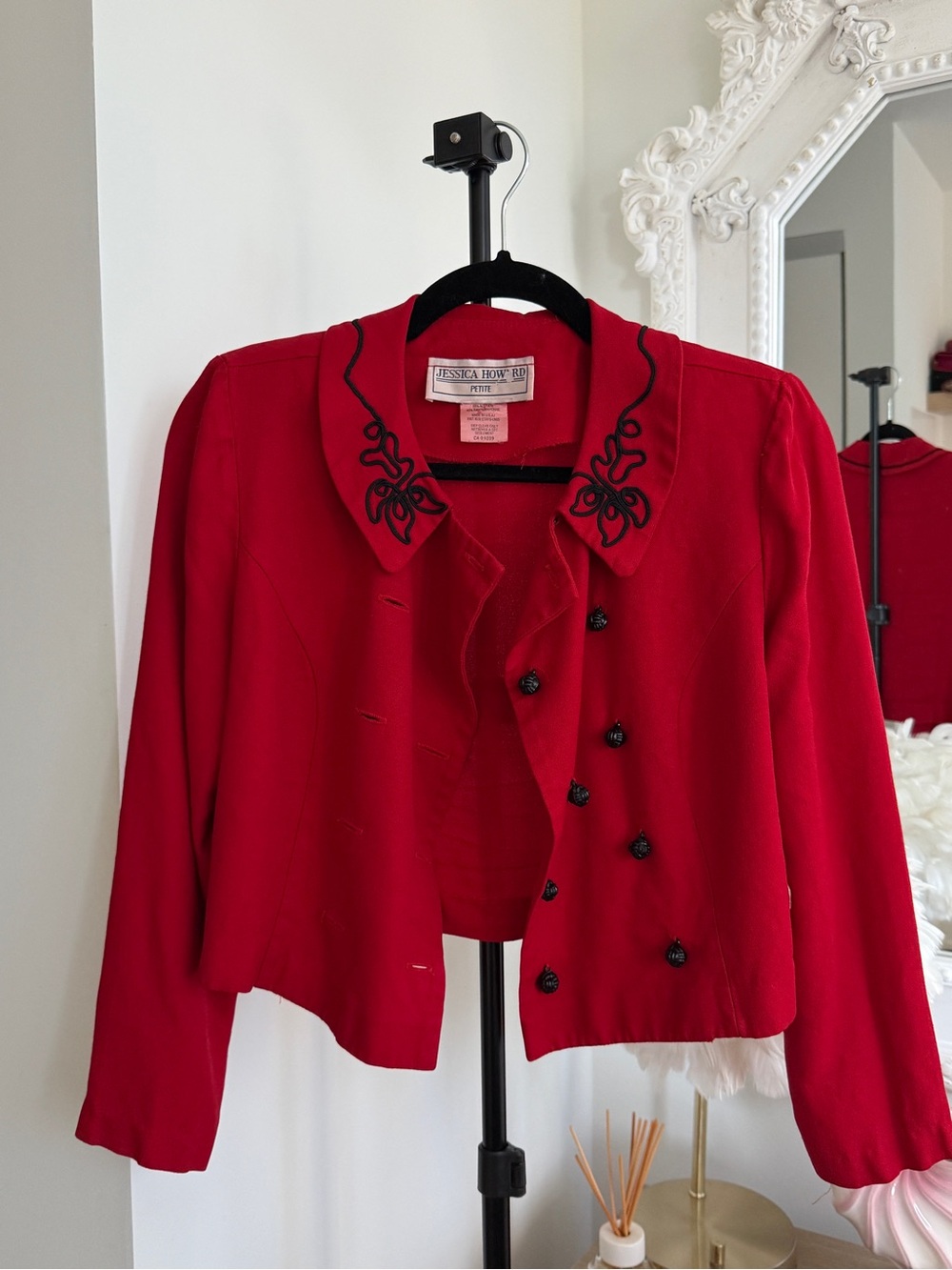 Vintage Jessica Howard Red Embroidered Cropped Jacket - Picture 5 of 16